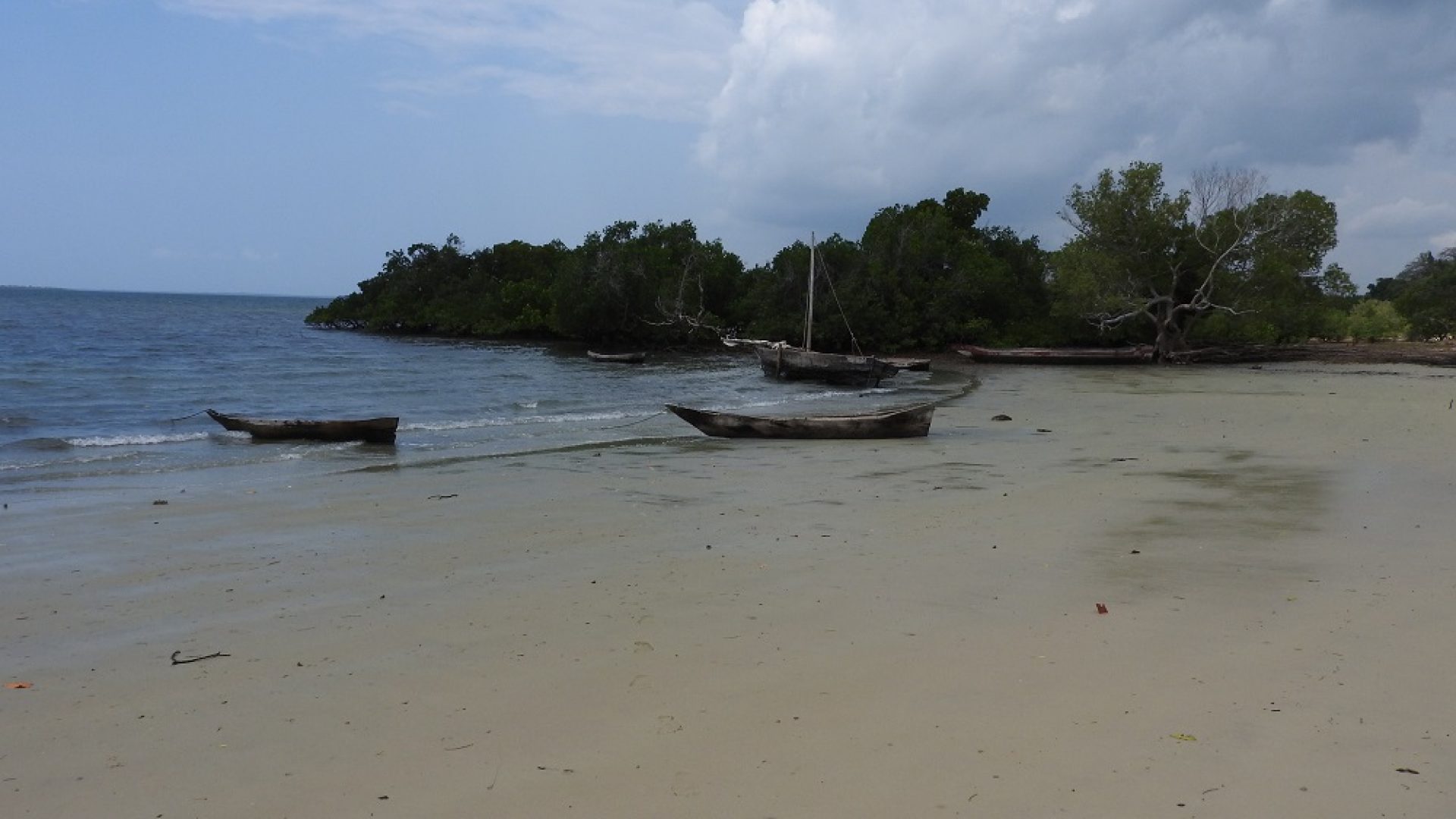 Tanga – Mkinga – Manza Bay
