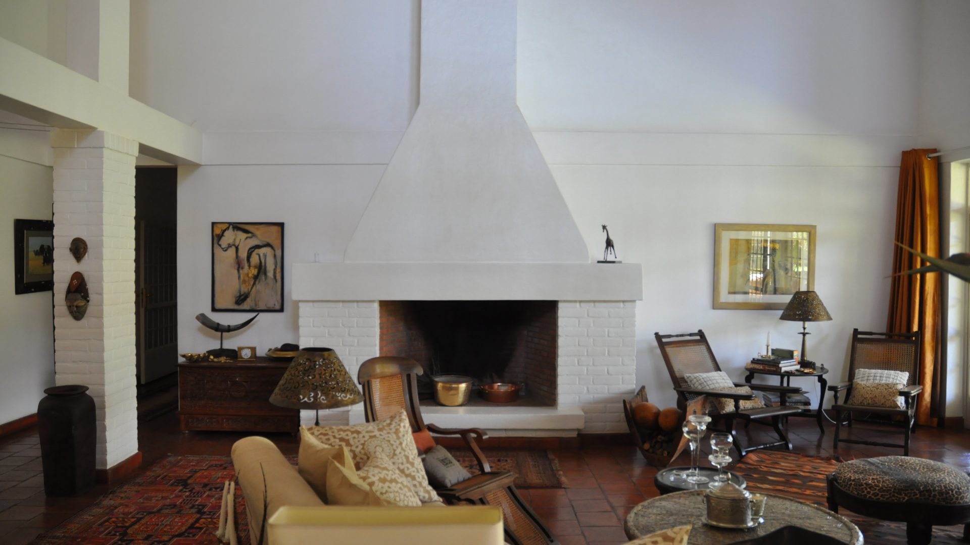 Living Room of the 5 Bedroom Home for Sale in Njiro PPF, Arusha by Tanganyika Estate Agents