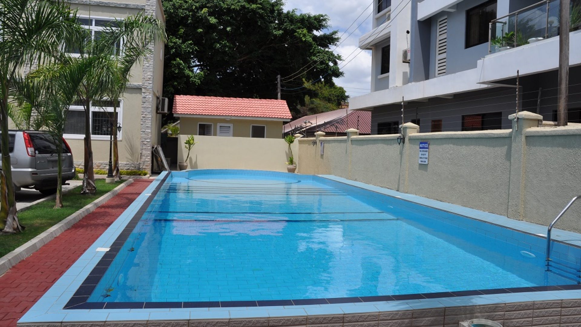 Four Bedroom Furnished Flats in Dar es Salaam