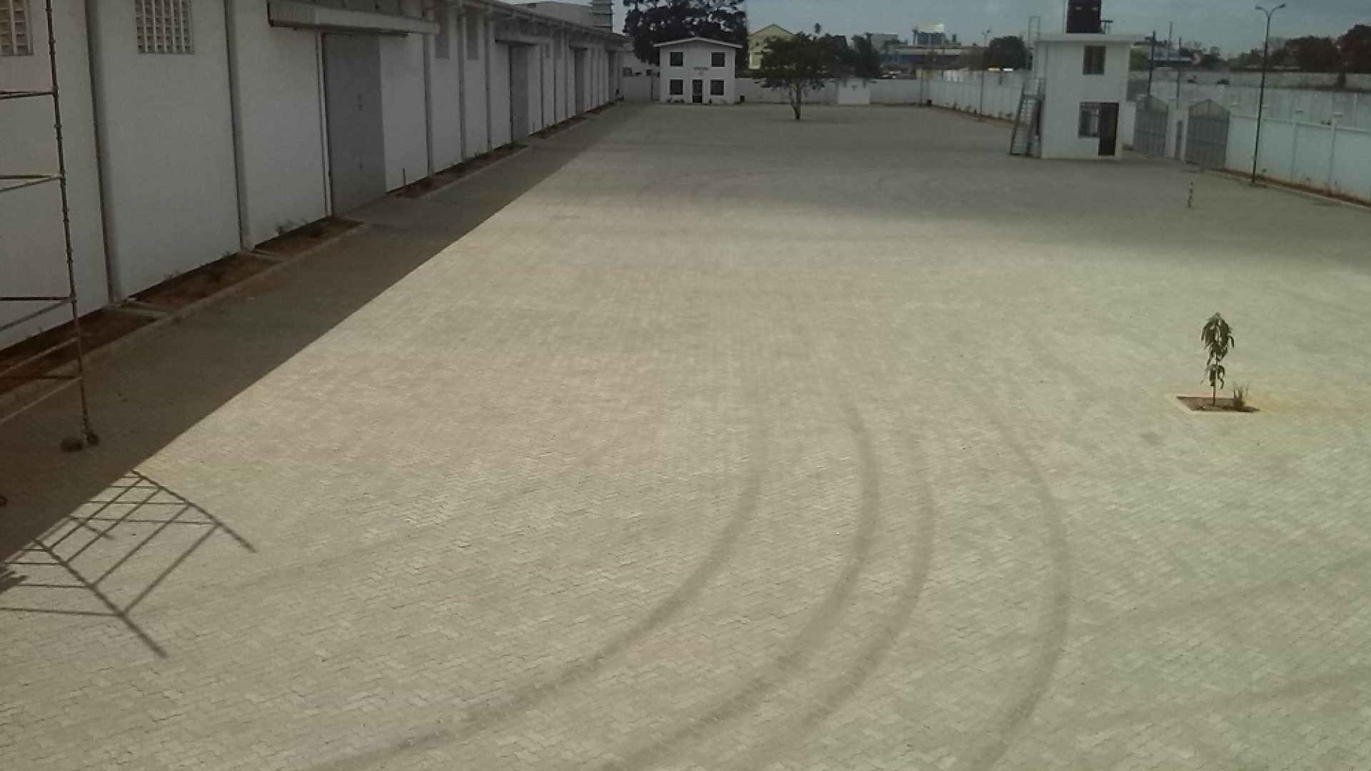 Parking area of the Warehouses for Rent in Dar es Salaam Mbagala, by Tanganyika Estate Agents