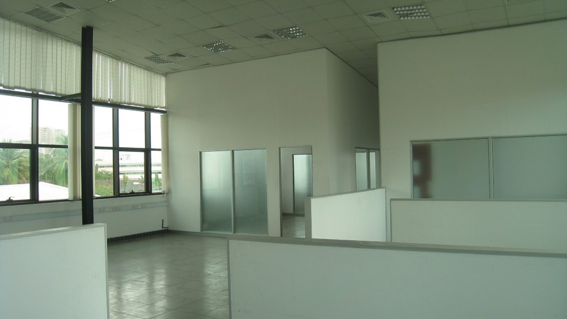 Partitioned Floor space of the Offices for Rent in Dar es Salaam's CBD by Tanganyika Estate Agents