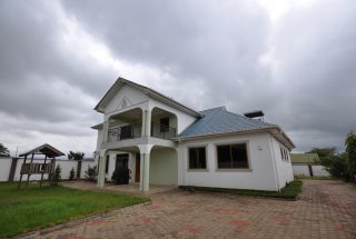 The Four Bedroom Home for Rent in Njiro Block D, Arusha by Tanaganyika Estate Agents