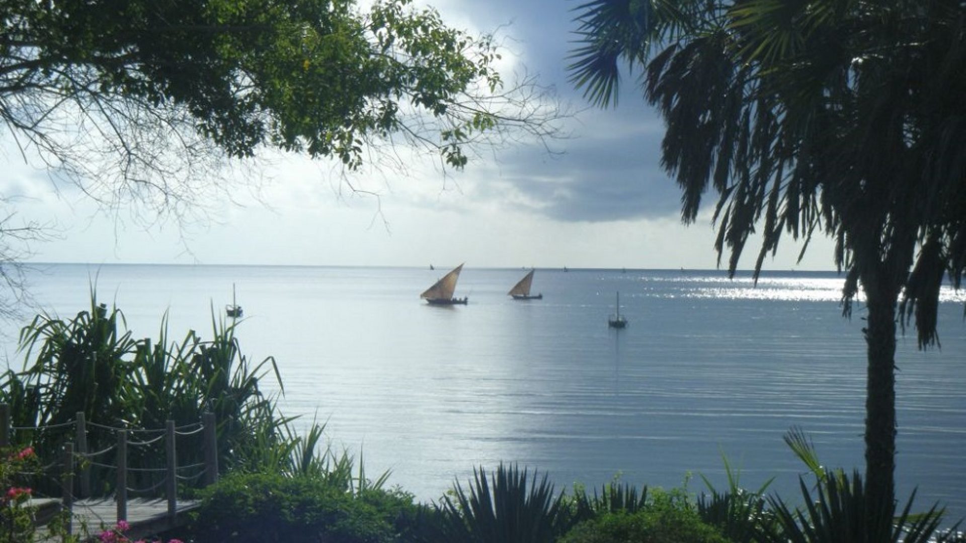 Three Bedroom Beach cottages at Kigombe