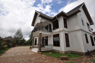Four Bedroom Furnished Home in Njiro