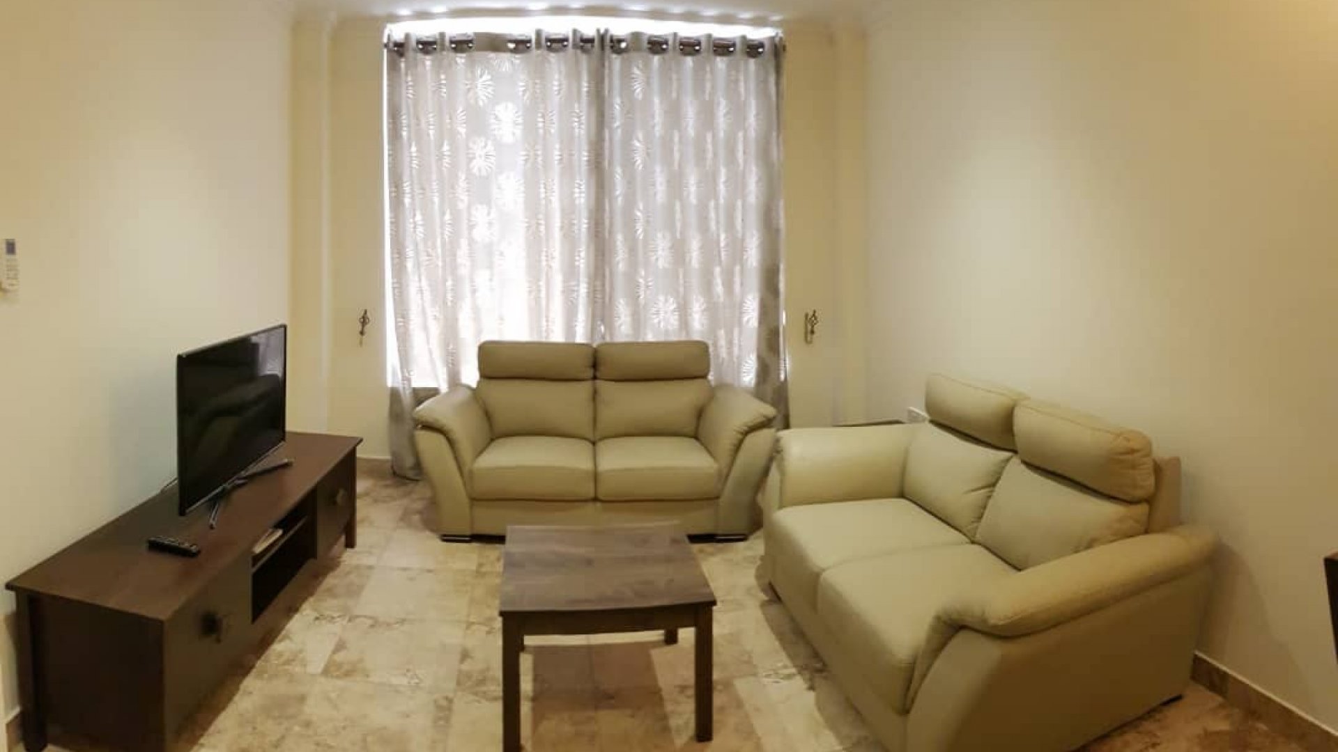 Two Bedroom Furnished Apartment in Oyster Bay