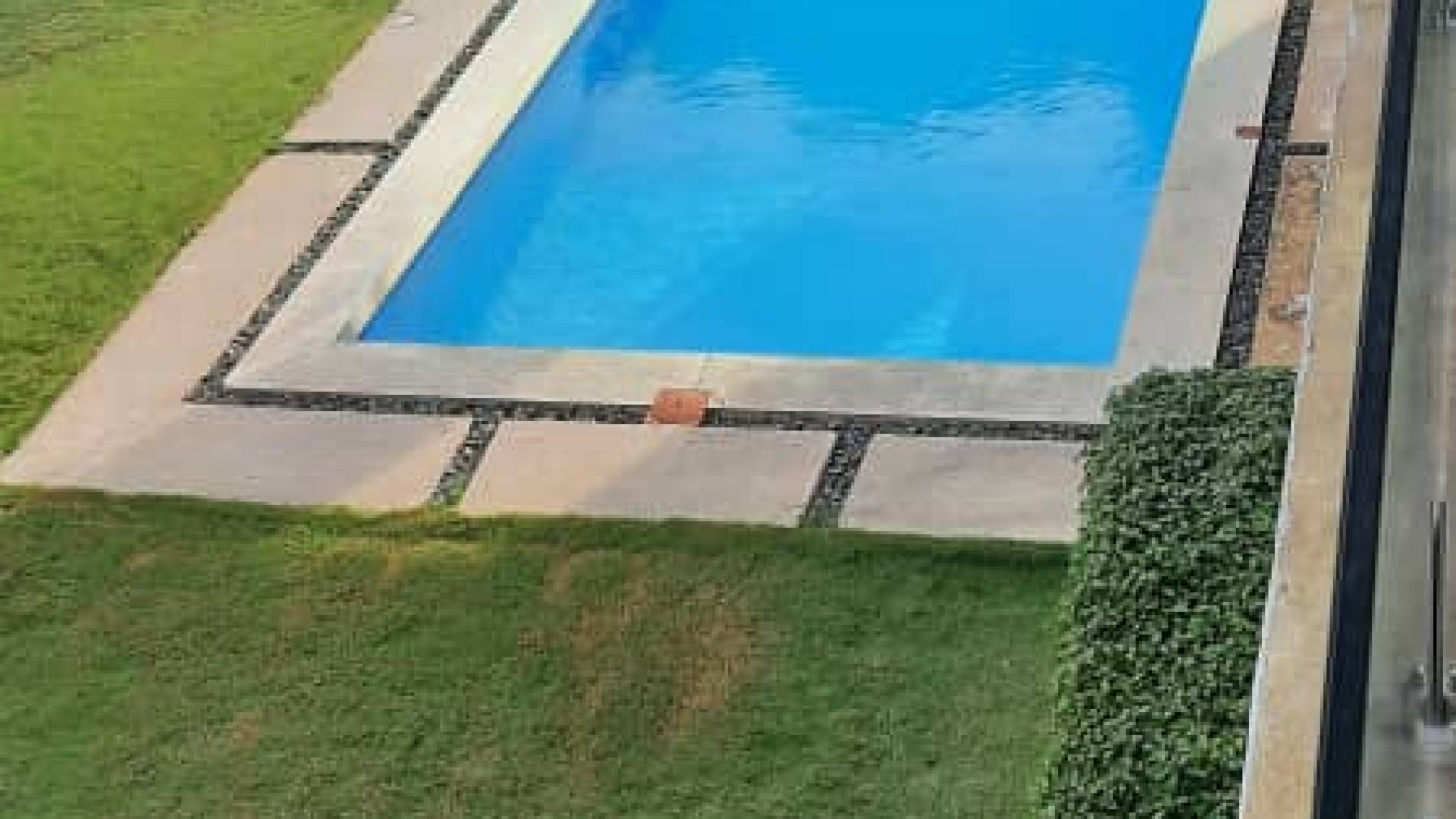 Four Bedroom Furnished Villas in Oyster Bay