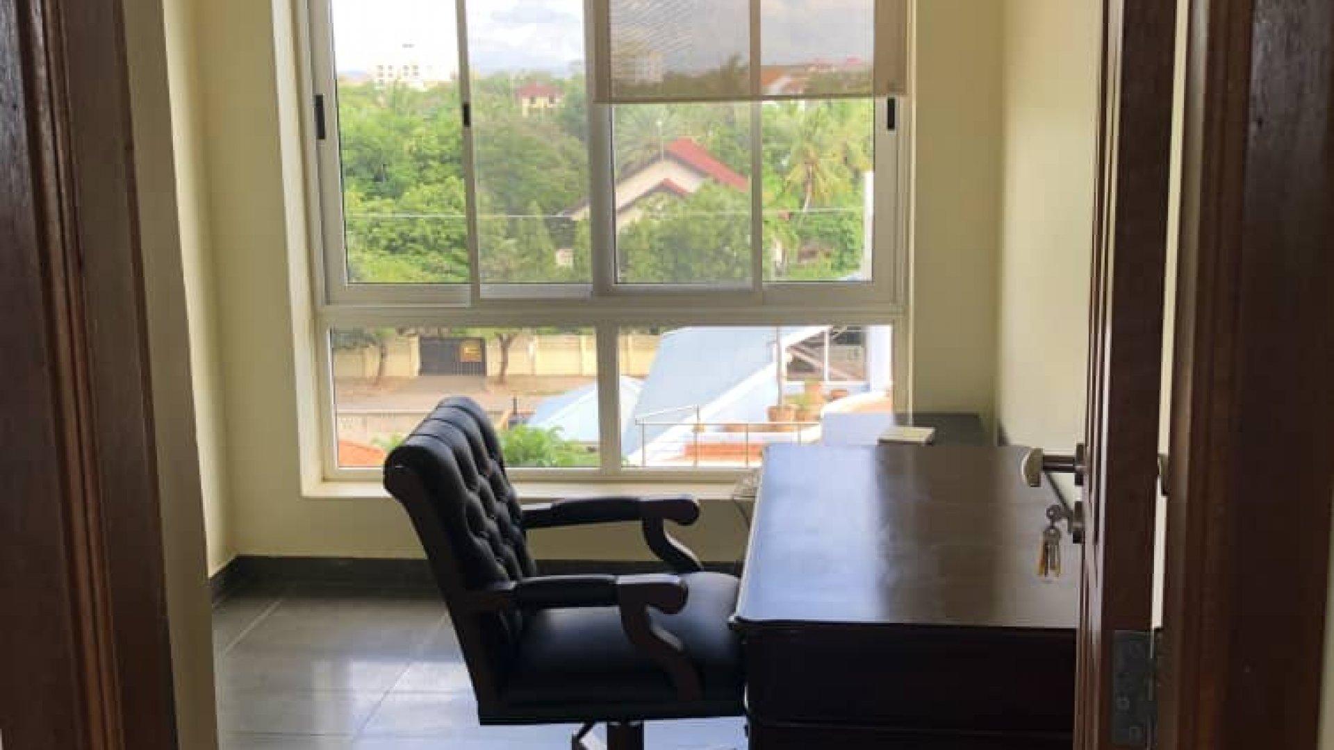 Three Bedroom Furnished Apartment in Oyster Bay