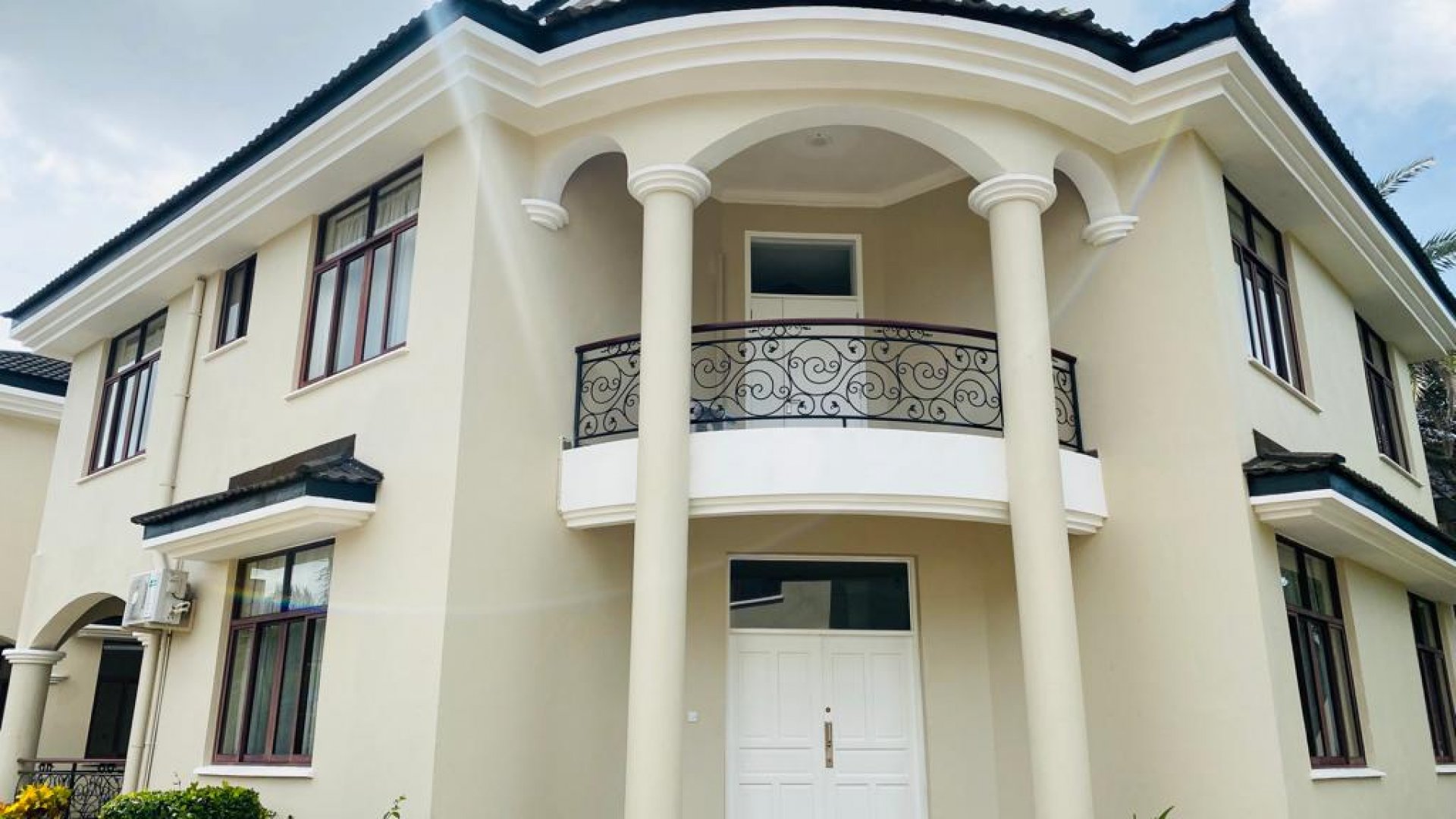 Four Bedroom Furnished Villas for Rent in Dar es Salaam