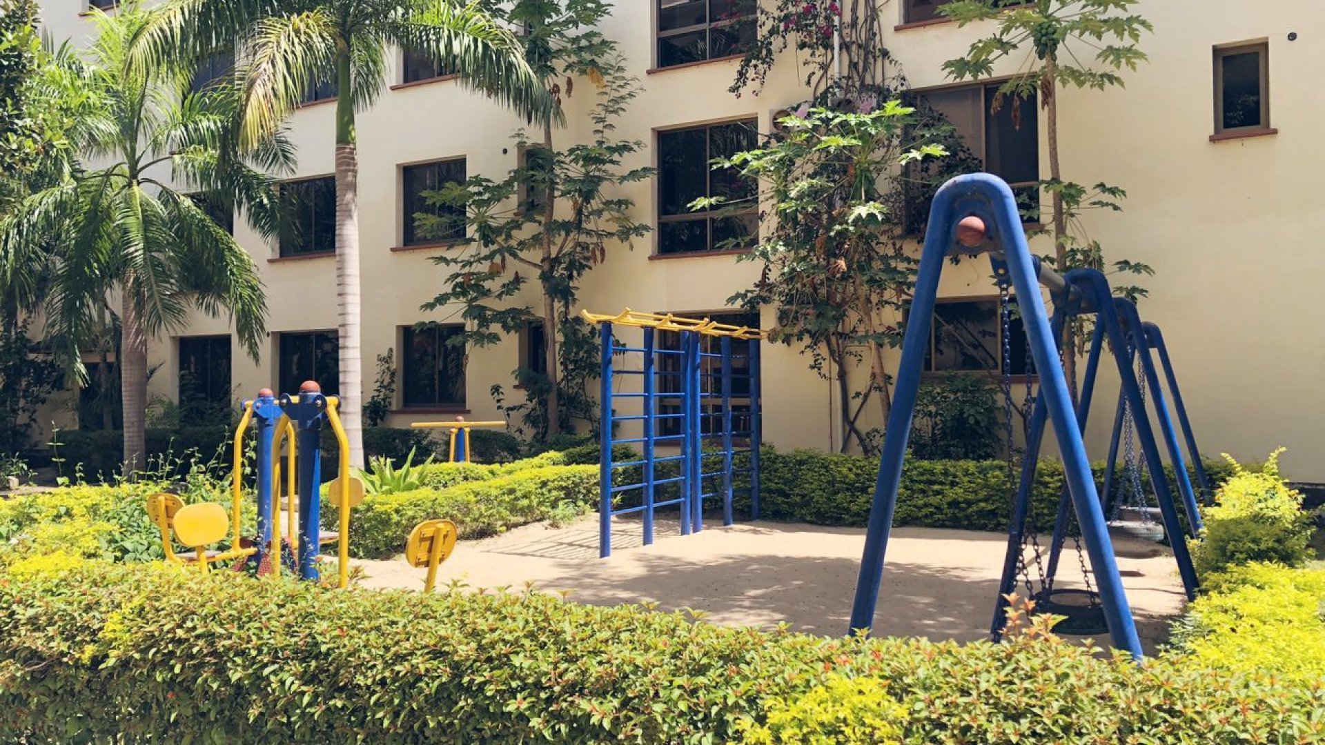 Three Bedroom Three Bathroom Furnished Apartment in Masaki