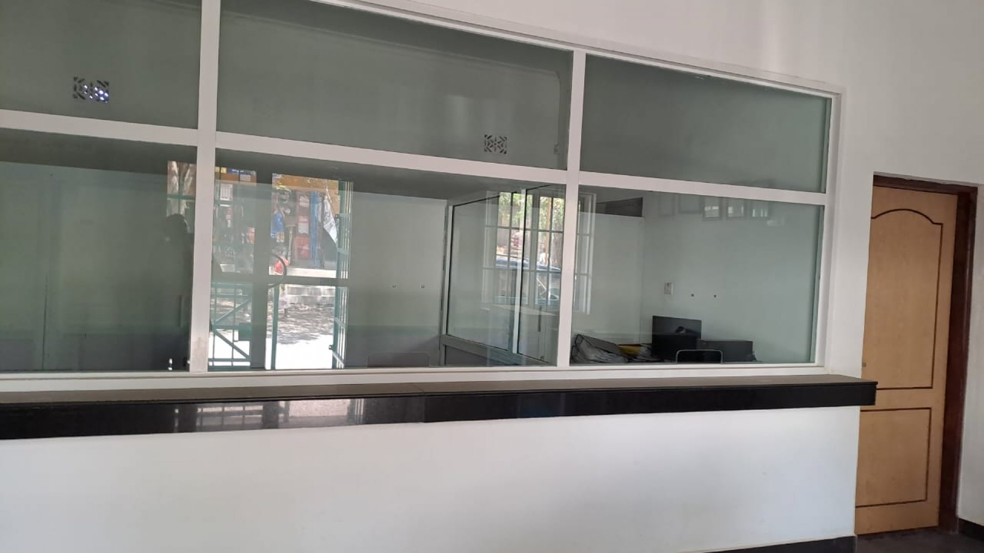 Offices for Sale, Maji ya Chai