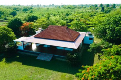 Tranquil Coastal Property in Kigamboni, Dar es Salaam